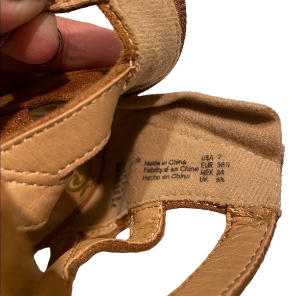 Brash Sexy Lace Up Cut Out Sandy Brown Suede Block Heel Sandal Back Zip Bootie 7 - Picture 9 of 13